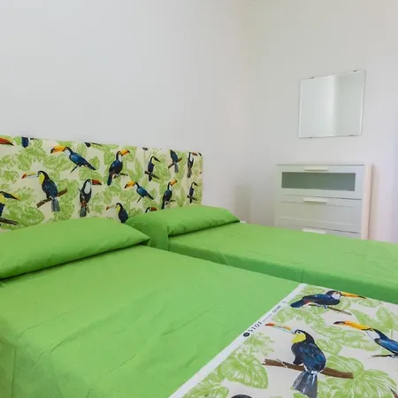 Merope * مارينا دي بيسكولوس